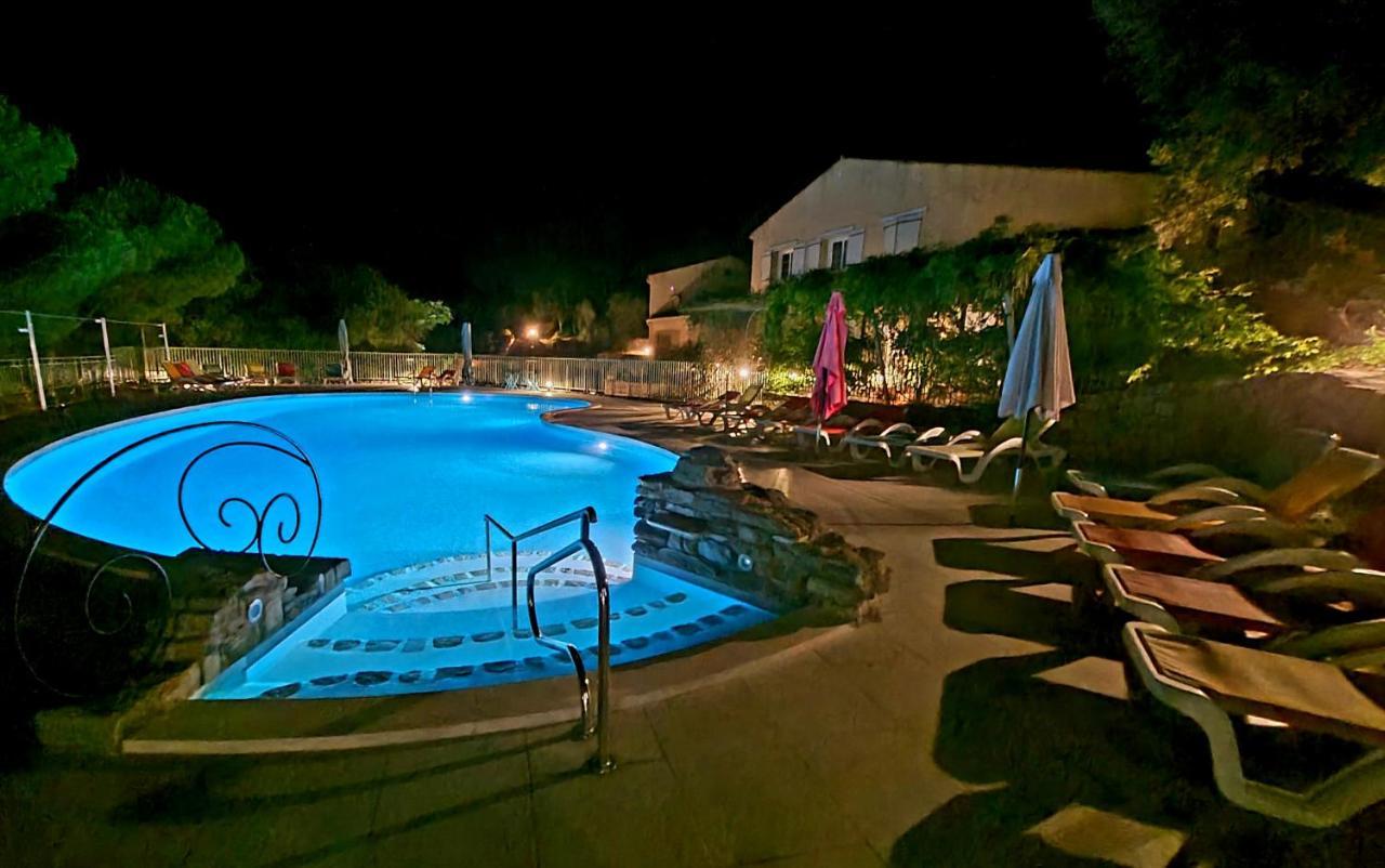 Hotel Les Hauts De Mourèze Eksteriør billede